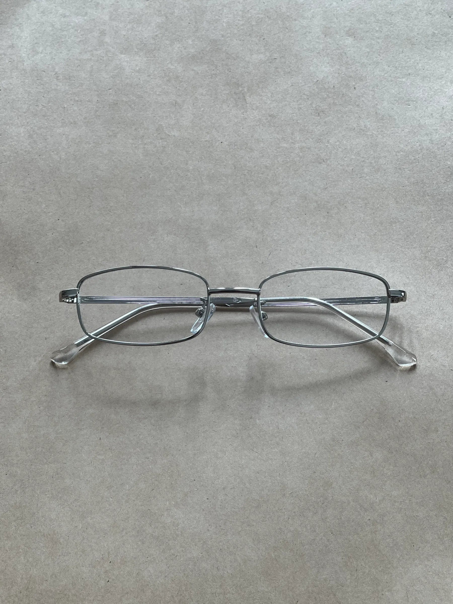 Thin Metal Rectangle Glasses